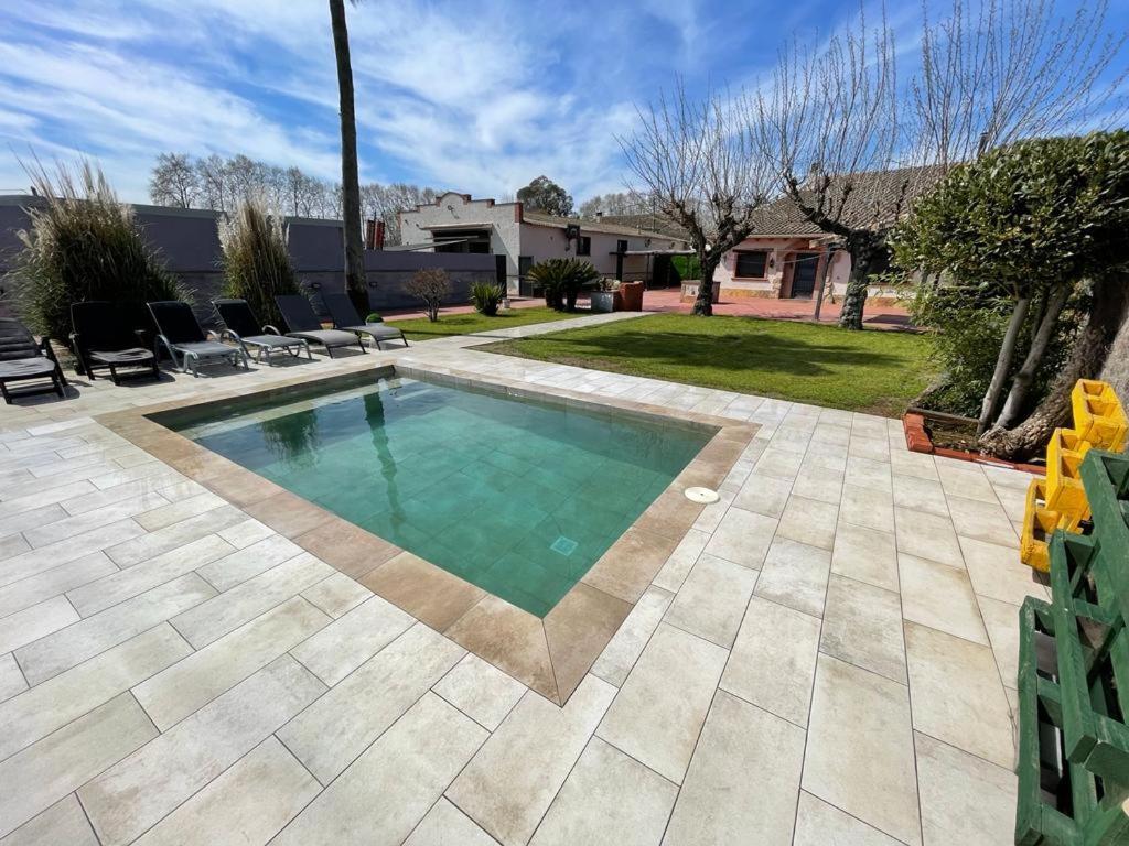 Moli Den Burch Villa Santa Eulalia de Ronsaná Eksteriør billede