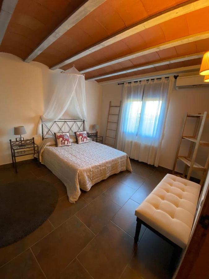 Moli Den Burch Villa Santa Eulalia de Ronsaná Eksteriør billede